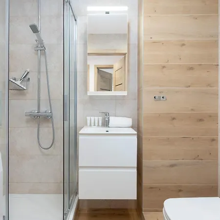 Cozy With Balcony Near The Forest In By Renters Сопот