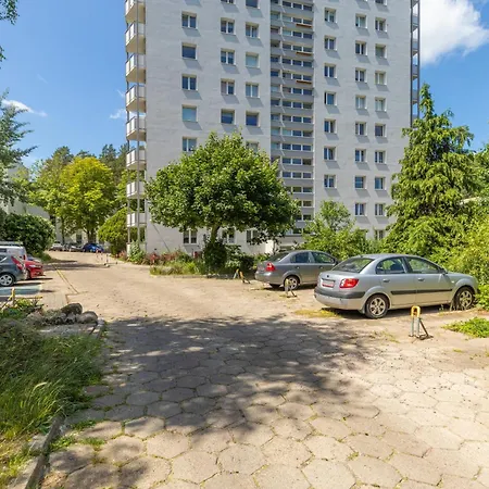 Apartman Cozy With Balcony Near The Forest In By Renters Sopot